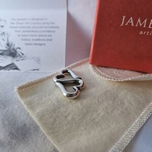 Retired James Avery "Heart to Heart" Pendant
